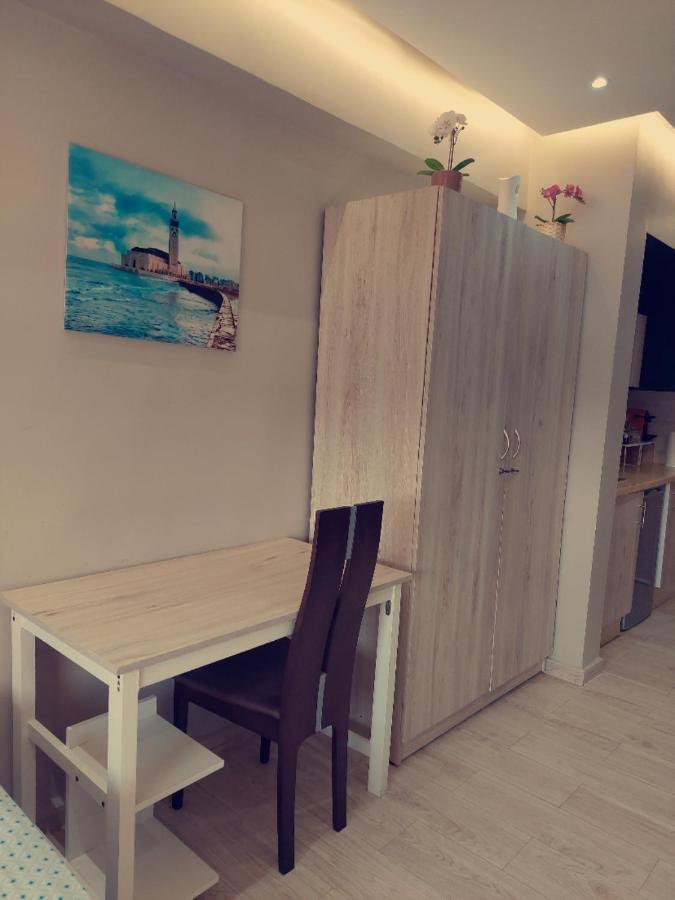 Studio De Luxe Уджда Екстериор снимка